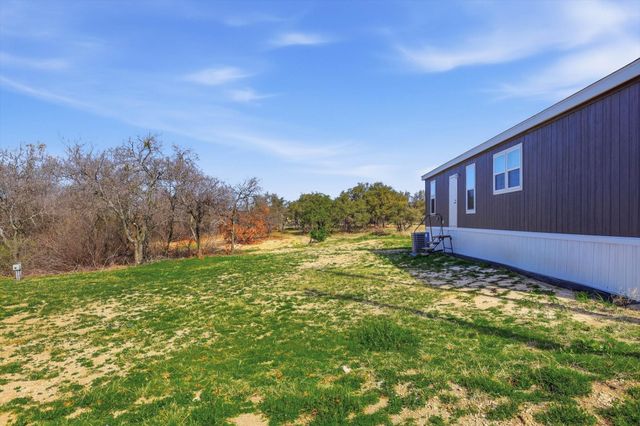 7553 Hutcheson Hill Road, Springtown, TX 76082