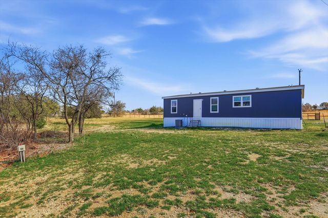 7553 Hutcheson Hill Road, Springtown, TX 76082