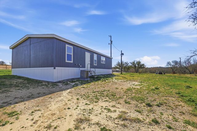 7553 Hutcheson Hill Road, Springtown, TX 76082