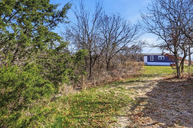 7553 Hutcheson Hill Road, Springtown, TX 76082