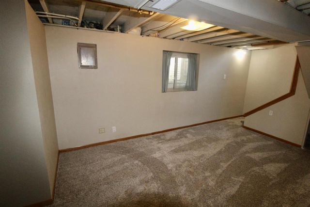 2286 Skyline Drive, Beloit, WI 53511