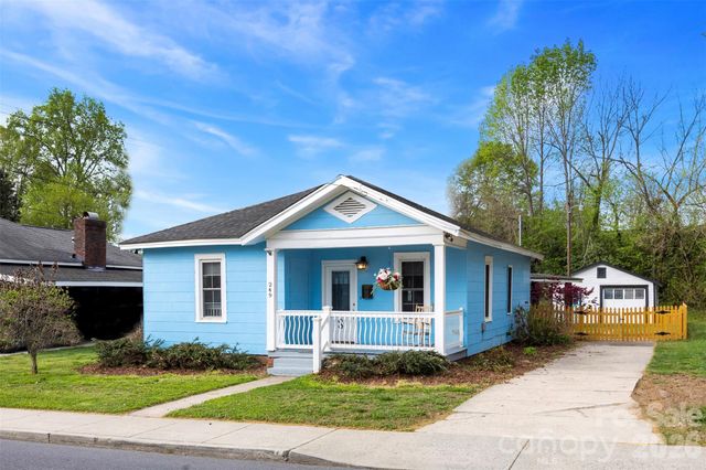 249 8th Avenue, Cramerton, NC 28032