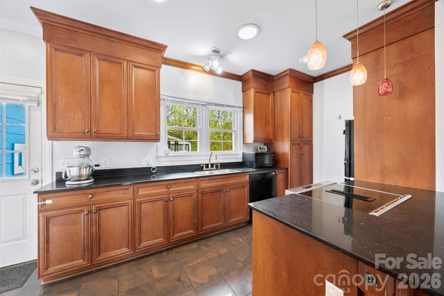 249 8th Avenue, Cramerton, NC 28032