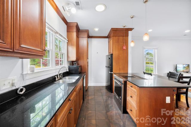 249 8th Avenue, Cramerton, NC 28032