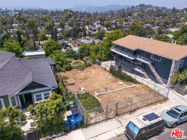 1311 Waterloo Street, Los Angeles, CA 90026