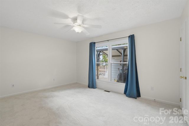 121 Oak Street, Belmont, NC 28012