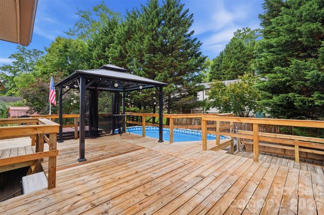 121 Oak Street, Belmont, NC 28012