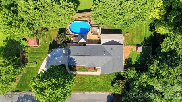 121 Oak Street, Belmont, NC 28012