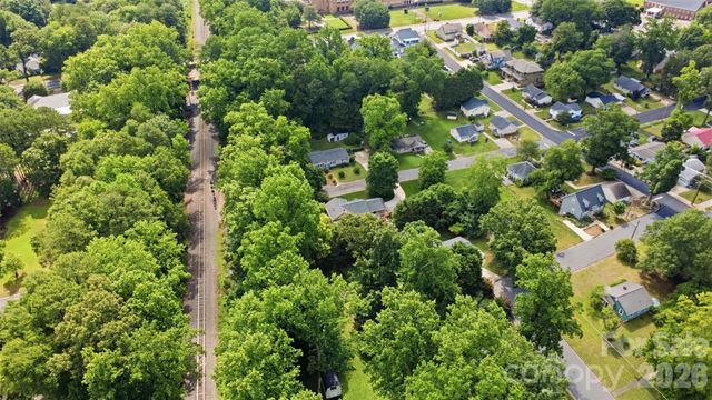 121 Oak Street, Belmont, NC 28012