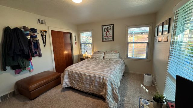 1911 Ferndale Avenue, Dallas, TX 75224