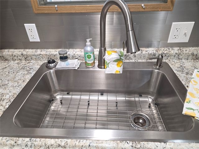 1362 Alonda Lane NE, Olympia, WA 98516