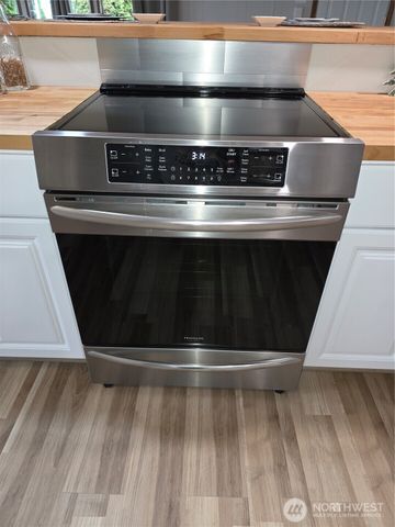 1362 Alonda Lane NE, Olympia, WA 98516