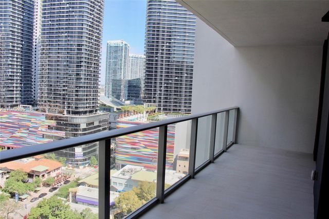 1010 Brickell Avenue 2009, Miami, FL 33131