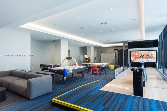 1010 Brickell Avenue 2009, Miami, FL 33131