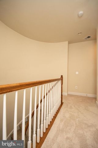 22199 FALLING TER, Ashburn, VA 20148