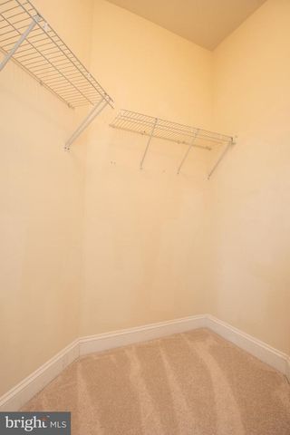 22199 FALLING TER, Ashburn, VA 20148