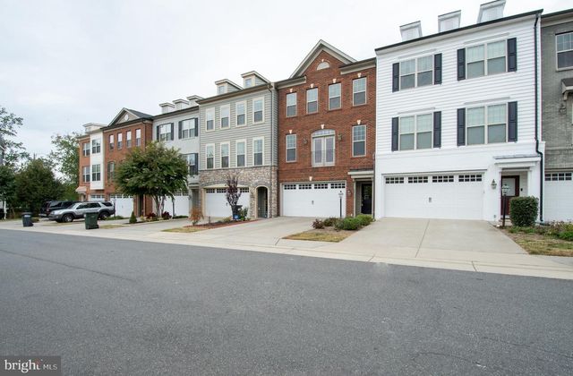 22199 FALLING TER, Ashburn, VA 20148