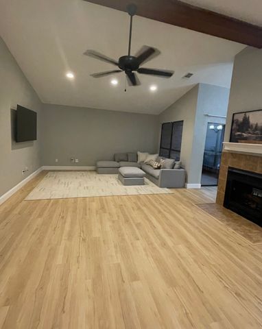 1109 Hemlock Drive, Desoto, TX 75115