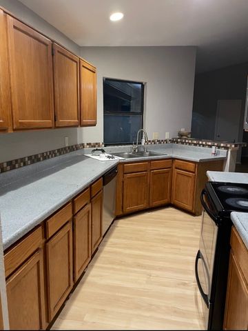 1109 Hemlock Drive, Desoto, TX 75115