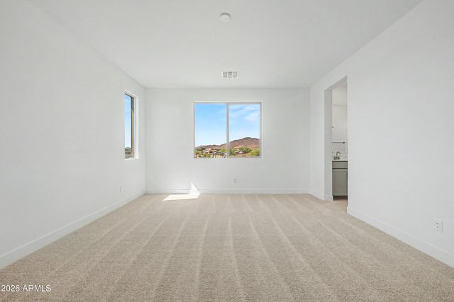 15176 W GRAY FOX Trail, Surprise, AZ 85387