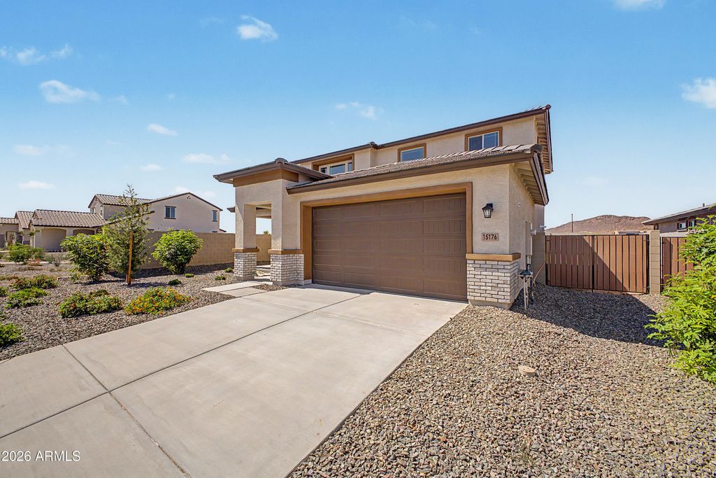 15176 W GRAY FOX Trail, Surprise, AZ 85387 — photo 2