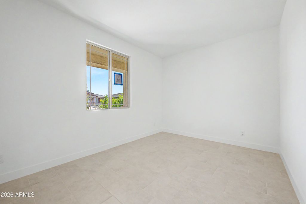 15176 W GRAY FOX Trail, Surprise, AZ 85387 — photo 4