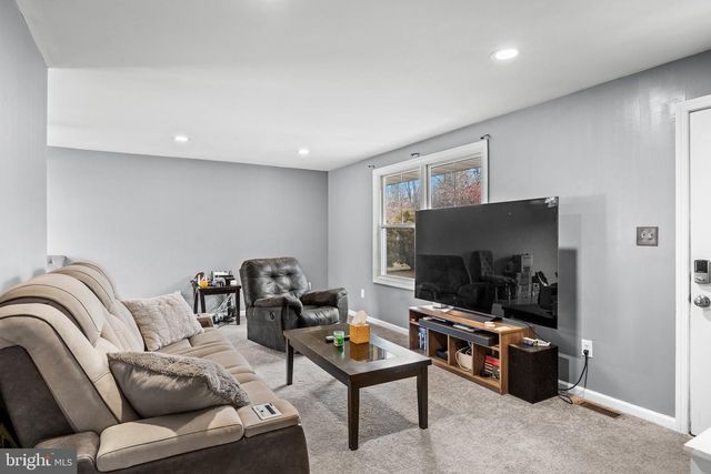 519 GRANT AVE, Waterford Works, NJ 08089