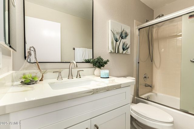 7006 E JENSEN Street 28, Mesa, AZ 85207