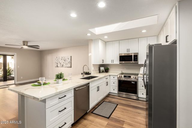 7006 E JENSEN Street 28, Mesa, AZ 85207