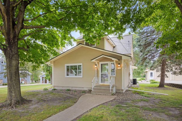 730 Johnson Avenue SW, Cokato, MN 55321