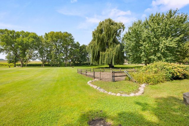 730 Johnson Avenue SW, Cokato, MN 55321