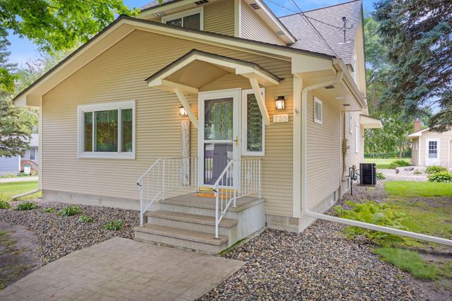 730 Johnson Avenue SW, Cokato, MN 55321