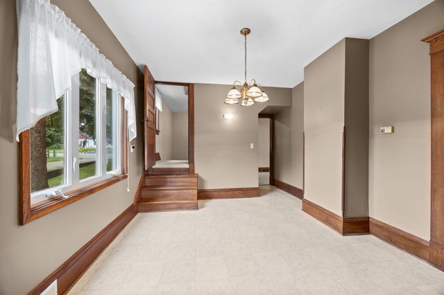 730 Johnson Avenue SW, Cokato, MN 55321