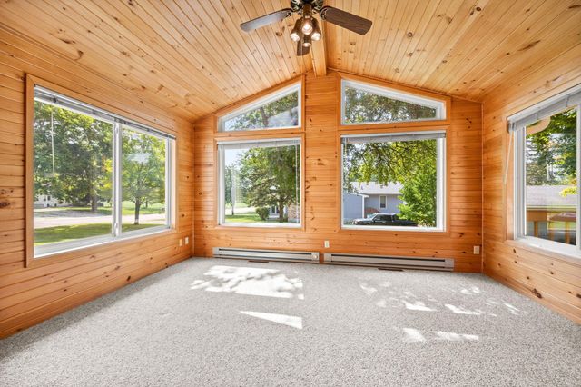 730 Johnson Avenue SW, Cokato, MN 55321