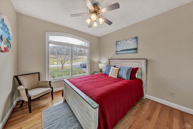 1049 San Marcos Court, Moneta, VA 24121