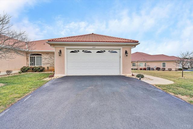 1049 San Marcos Court, Moneta, VA 24121