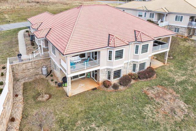 1049 San Marcos Court, Moneta, VA 24121