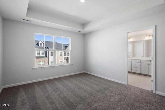 359 Chesapeake Commons Street 113, Garner, NC 27529