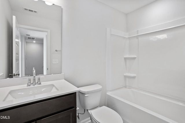 359 Chesapeake Commons Street 113, Garner, NC 27529