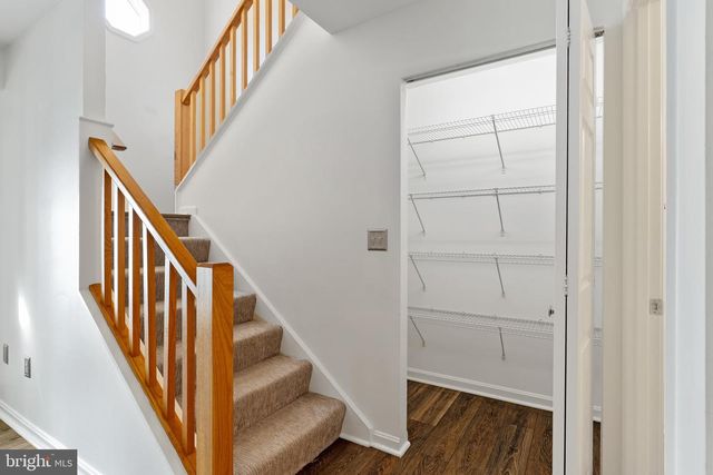 2046 WEXFORD RD, Palmyra, PA 17078