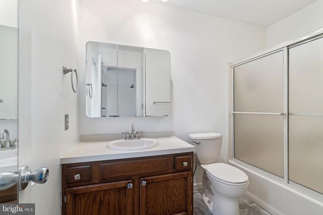 2046 WEXFORD RD, Palmyra, PA 17078