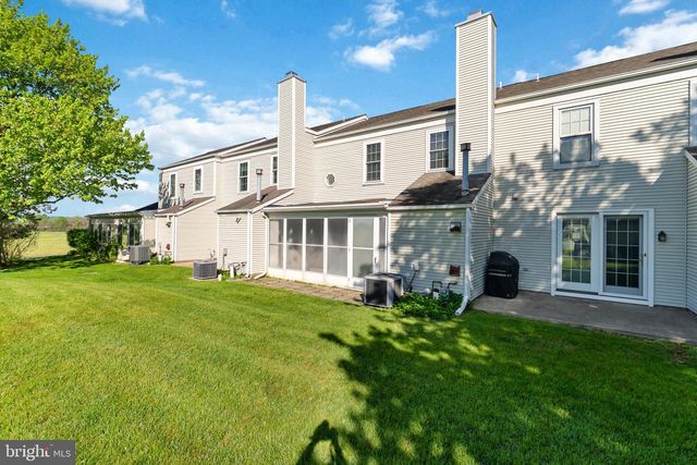 2046 WEXFORD RD, Palmyra, PA 17078