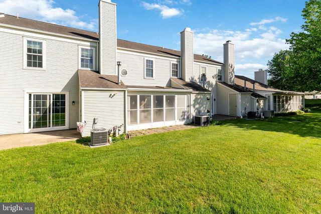 2046 WEXFORD RD, Palmyra, PA 17078
