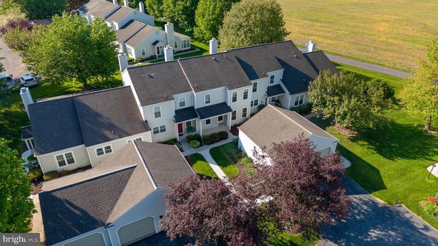 2046 WEXFORD RD, Palmyra, PA 17078