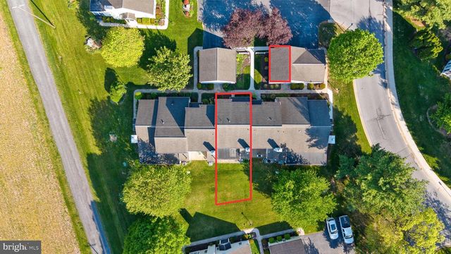 2046 WEXFORD RD, Palmyra, PA 17078