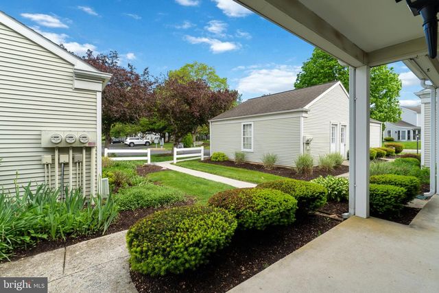 2046 WEXFORD RD, Palmyra, PA 17078