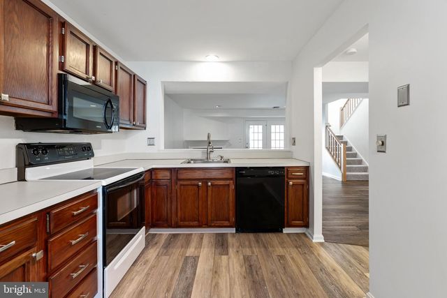 2046 WEXFORD RD, Palmyra, PA 17078