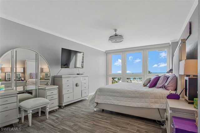 4031 Gulf Shore BLVD N 6B, Naples, FL 34103