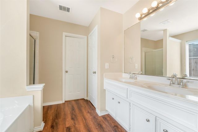 4926 Lake Gladewater Court, Richmond, TX 77407