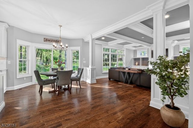 56 Beechwood Place, Watchung Boro, NJ 07069